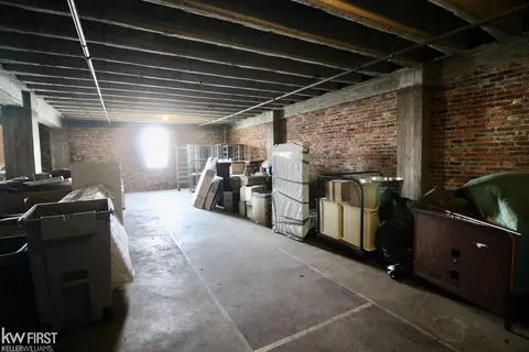 1273 Broadway, Flint, MI 48506 photo 38