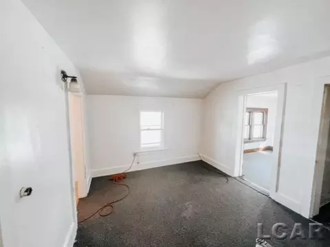 206 E Front, Adrian, MI 49221 photo 6