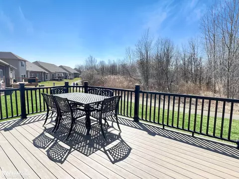 Exterior - 5212 Hawkseye, Warren, MI 48092 photo 5 of 10