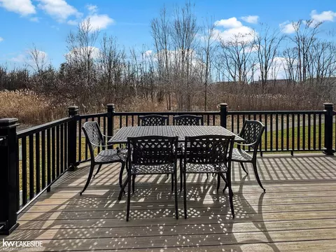 Exterior - 5212 Hawkseye, Warren, MI 48092 photo 4 of 10