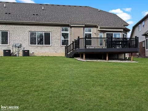 Exterior - 5212 Hawkseye, Warren, MI 48092 photo 9 of 10