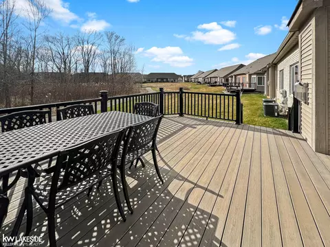 Exterior - 5212 Hawkseye, Warren, MI 48092 photo 6 of 10