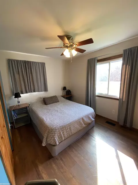 Bedroom - 4339 County Line, Casco, MI 48064 photo 4 of 5
