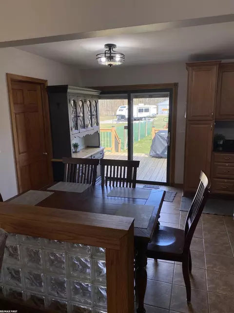 Dining - 4339 County Line, Casco, MI 48064 photo 3 of 3