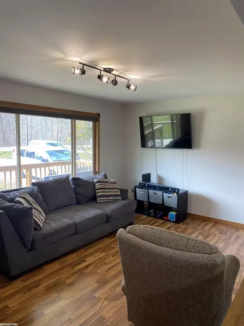 Living - 4339 County Line, Casco, MI 48064 photo 1 of 3