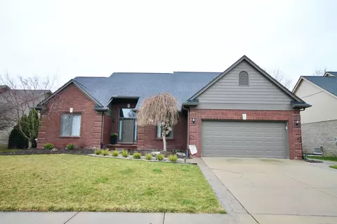 47621 Woodberry Ests, Macomb, MI 48044