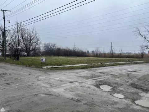 32557 E Michigan, Wayne, MI 48184 photo 12