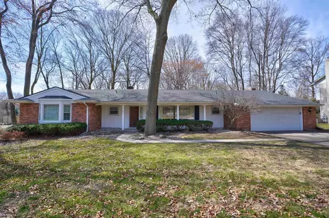 1253 Dyemeadow, Flint, MI 48532