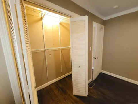 Other - 831 Roslyn, Grosse Pointe Woods, MI 48236 photo 9 of 19