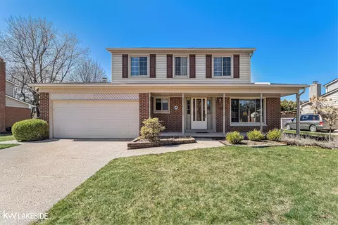 4857 Hubbard, Troy, MI 48085