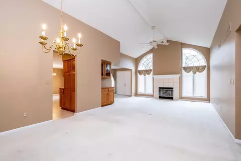 Living - 16751 Cobblestone W, Macomb, MI 48042 photo 4 of 5