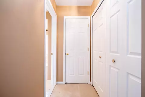 Entry Way - 16751 Cobblestone W, Macomb, MI 48042 photo 4 of 6