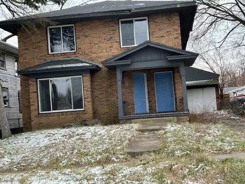566 E Witherbee, Flint, MI 48505