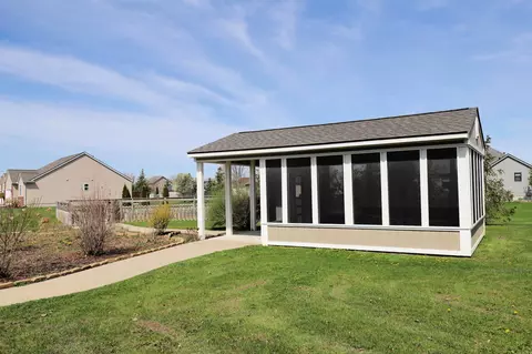 Exterior - 9045 Springbrook, Davison, MI 48423 photo 11 of 12