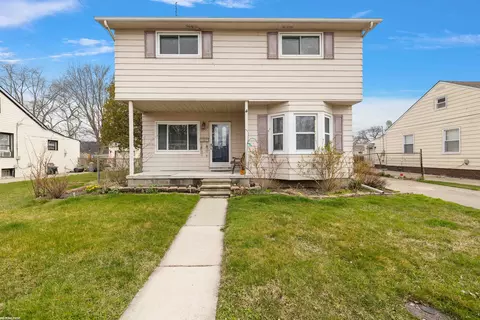 22405 Maxine, Saint Clair Shores, MI 48080