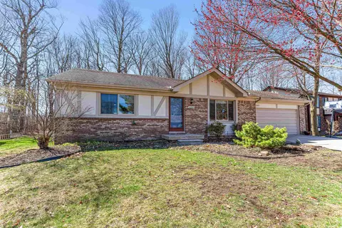 21867 Sunflower, Novi, MI 48375