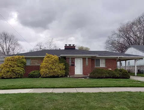30131 Gloria, Saint Clair Shores, MI 48082