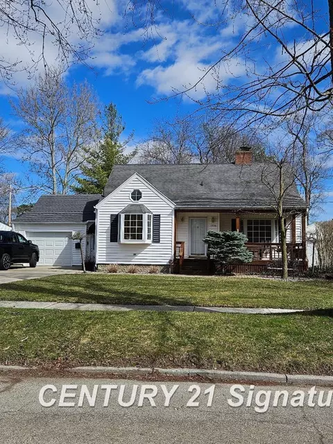 1906 Handley, Saginaw, MI 48602