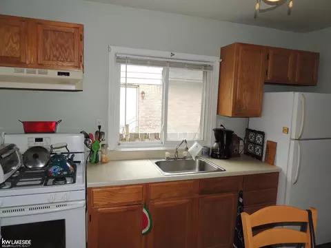 Kitchen - 27155 James, Warren, MI 48092 photo 1 of 4