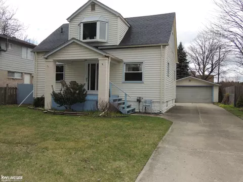27155 James, Warren, MI 48092