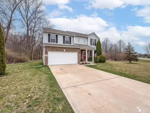 2227 Arbor Crk, Monroe, MI 48162