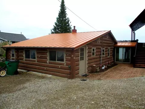 Exterior - 4041 Birch, Lupton, MI 48635 photo 5 of 7