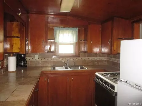 Kitchen - 4041 Birch, Lupton, MI 48635 photo 2 of 2