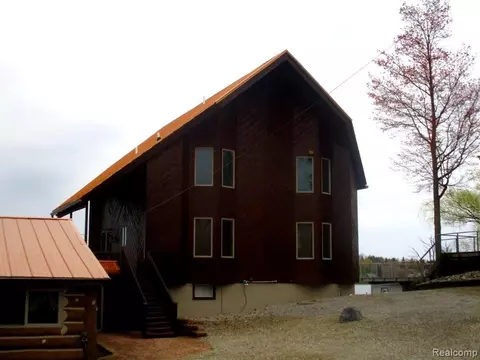 Exterior - 4041 Birch, Lupton, MI 48635 photo 2 of 7