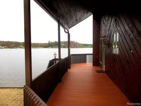 Exterior - 4041 Birch, Lupton, MI 48635 photo 3 of 7