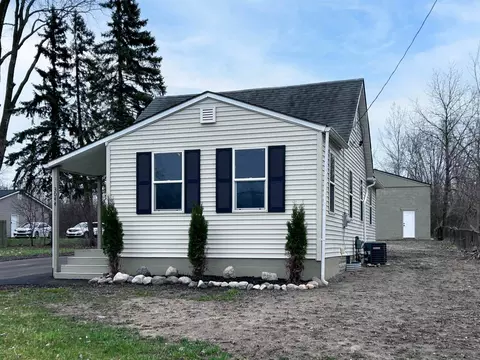 Exterior - 3044 Baker, Grand Blanc, MI 48507 photo 9 of 9