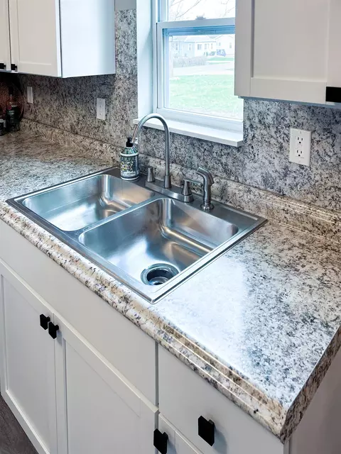 Kitchen - 3044 Baker, Grand Blanc, MI 48507 photo 3 of 3