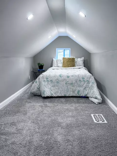 Bedroom - 3044 Baker, Grand Blanc, MI 48507 photo 1 of 3