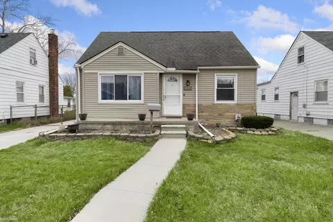 21806 Gascony Ave, Eastpointe, MI 48021