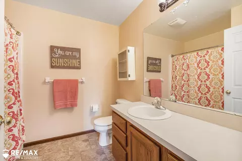 Bath - 6261 N Mckinley, Flushing, MI 48433 photo 5 of 5