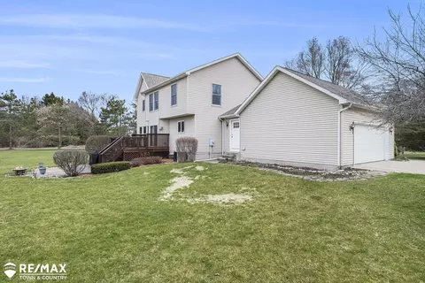 Exterior - 6261 N Mckinley, Flushing, MI 48433 photo 5 of 12