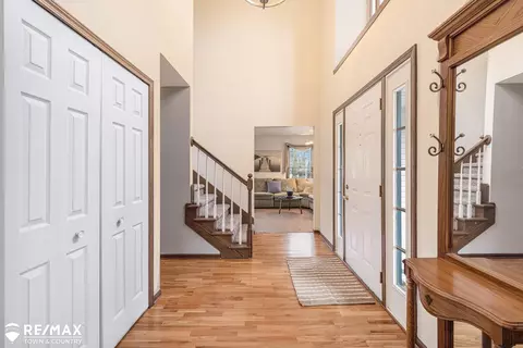 Entry Way - 6261 N Mckinley, Flushing, MI 48433 photo 2 of 2