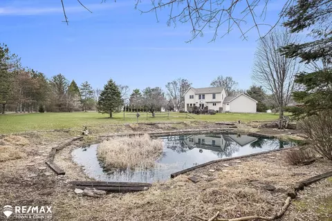Exterior - 6261 N Mckinley, Flushing, MI 48433 photo 4 of 12