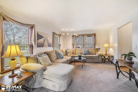 Living - 6261 N Mckinley, Flushing, MI 48433 photo 1 of 4