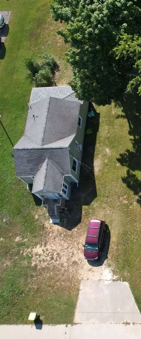 Exterior - 306 E Main, Farwell, MI 48622 photo 4 of 4