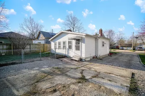 Exterior - 913 Chestnut, Adrian, MI 49221 photo 6 of 14