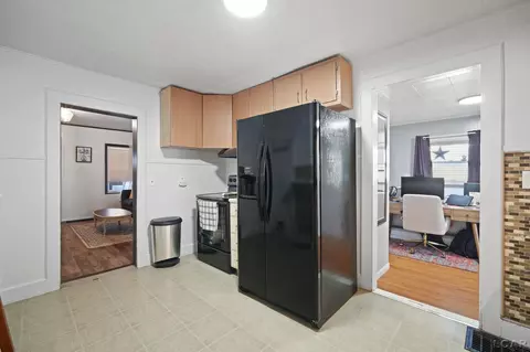 Kitchen - 913 Chestnut, Adrian, MI 49221 photo 4 of 4