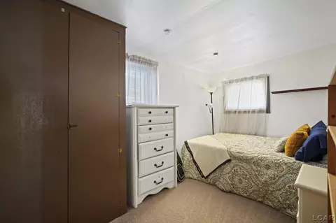 Bedroom - 913 Chestnut, Adrian, MI 49221 photo 4 of 5