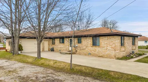 Exterior - 2037 W W Park, Algonac, MI 48001 photo 2 of 6