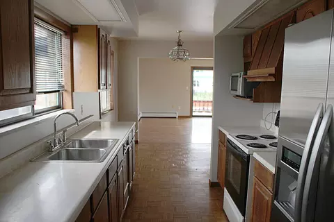 Kitchen - 2037 W W Park, Algonac, MI 48001 photo 2 of 4