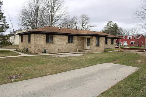 2037 W W Park, Algonac, MI 48001