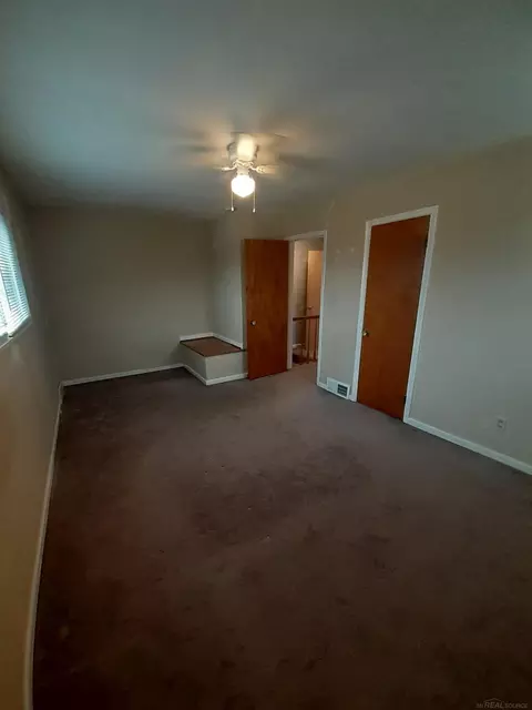 2099 E Maple #11, Birmingham, MI 48009 photo 14