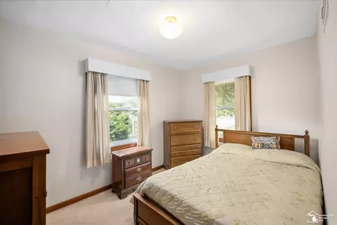 Bedroom - 660 Orchard, Temperance, MI 48182 photo 1 of 4
