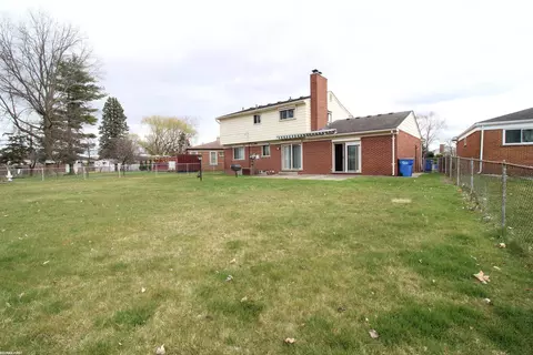 Exterior - 2583 Edwin, Warren, MI 48092 photo 4 of 5