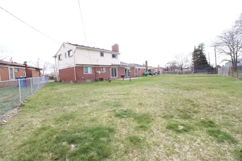 Exterior - 2583 Edwin, Warren, MI 48092 photo 5 of 5