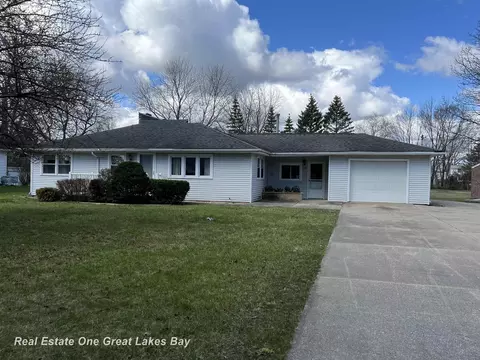 3665 Church, Saginaw, MI 48604